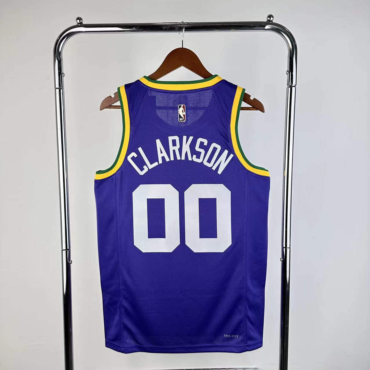 NBA Utah Jazz 24 (Retro Players)