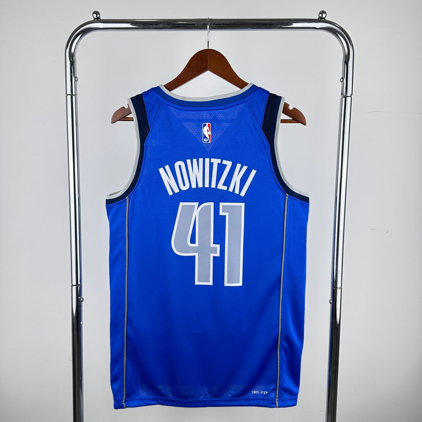 NBA Dallas Mavericks 23 (Retro Players)