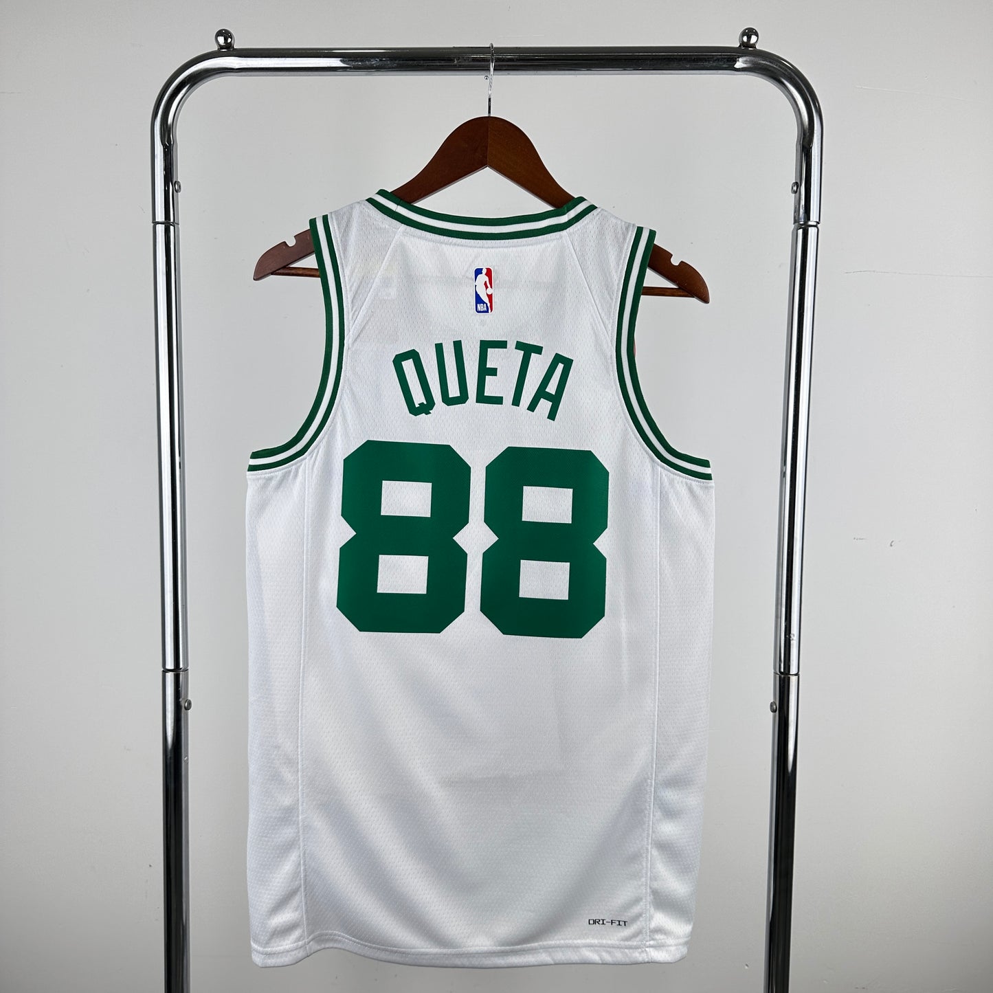 NBA Boston Celtics 23 (Retro Players)