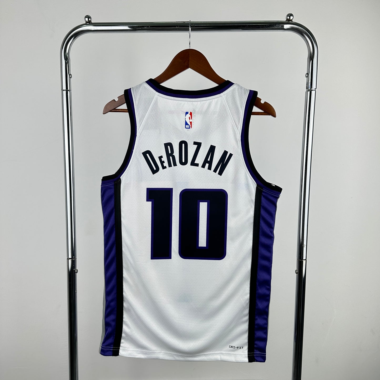 NBA Sacramento Kings 24
