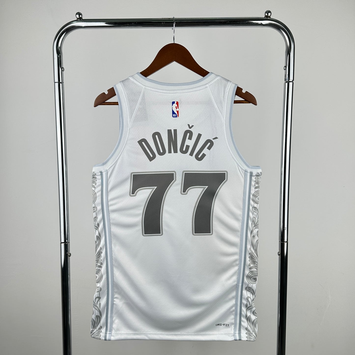 NBA Dallas Mavericks 25