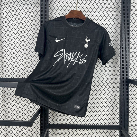Tottenham maillot foot concept 2025 2026