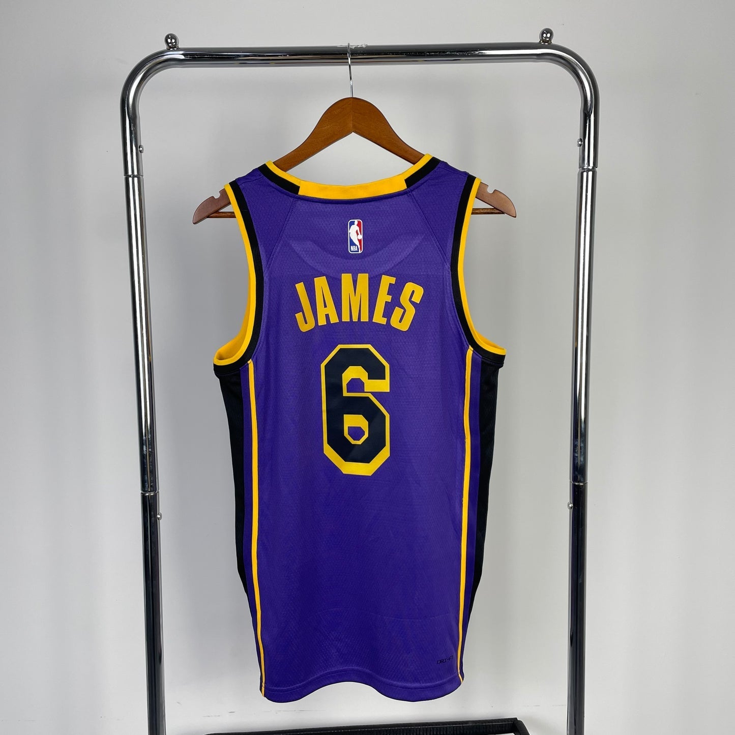 NBA Los Angeles Lakers 23