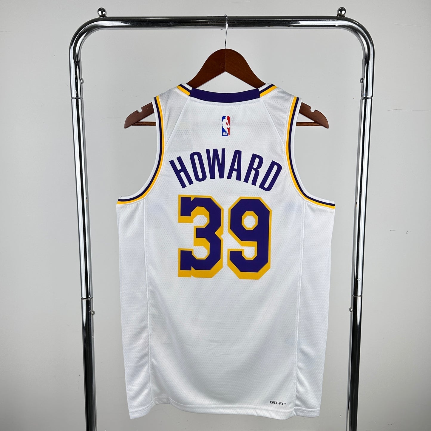 NBA Los Angeles Lakers 23 (Retro Players)