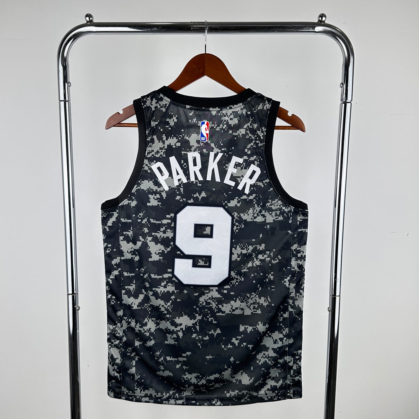 NBA San Antonio Spurs 24 (Retro Players)