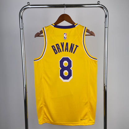 NBA Los Angeles Lakers 23 (Retro Players)
