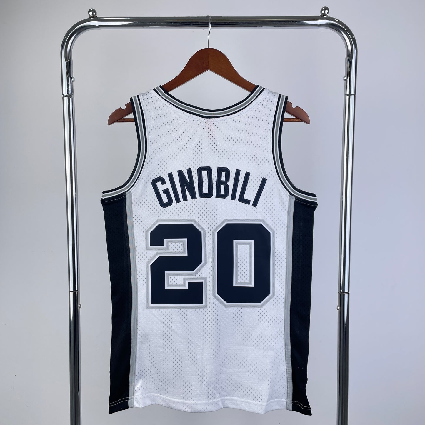 NBA San Antonio Spurs 23 (Retro Players)