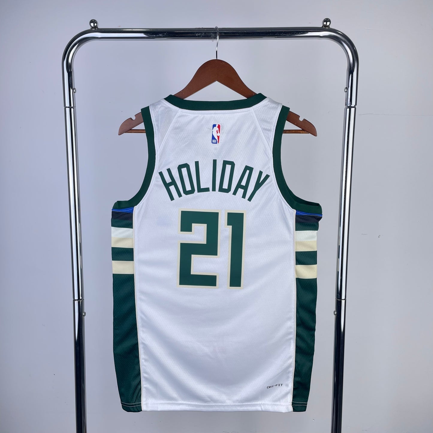 NBA Milwaukee Bucks 23