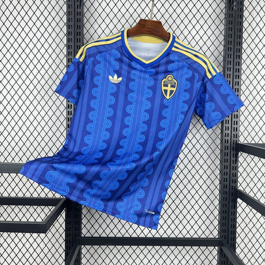 Maillot Suède Domicile Coupe du Monde 2026 Adulte
